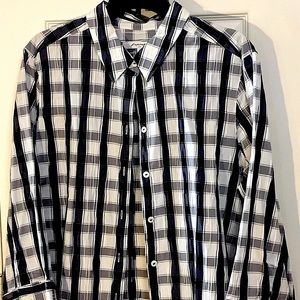 Foxcroft Sue Navy White check Crinkle plaid NWT 18